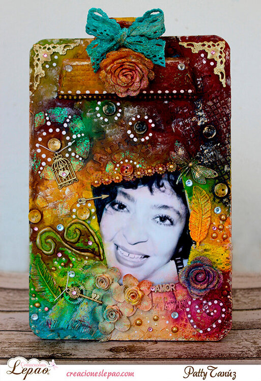 CLIPBOARD MIX MEDIA: About me :)