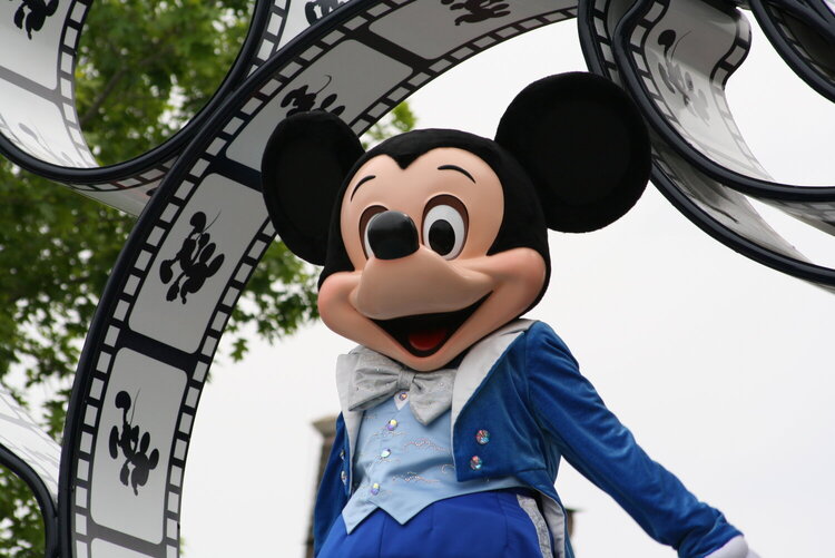 mickey mouse in parade at magic kingdom