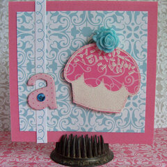 Bella cupcake card