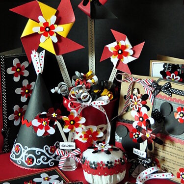 Minnie Mouse Birthday &amp; Travel Set *Queen and Co.*