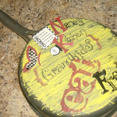 Altered Art- frying Pan Mother&#039;s Day Gift