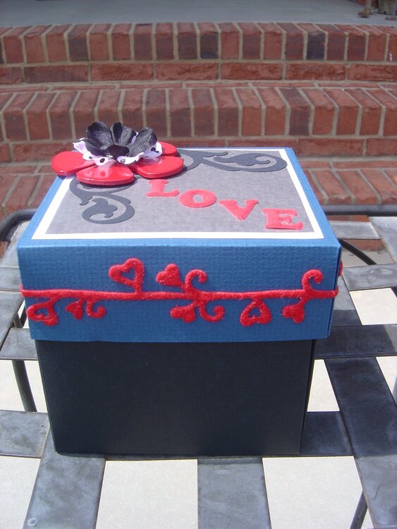 Love Explosion box