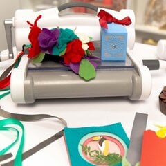 Master Your Die Cutting Machine with Debbie Farinella of Sizzix