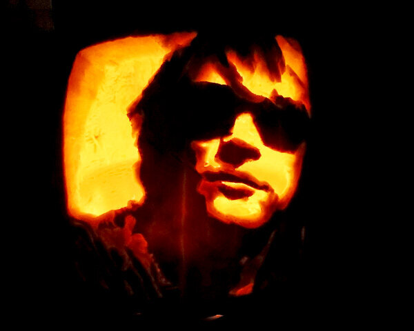 2010 Pumpkin Carving #6