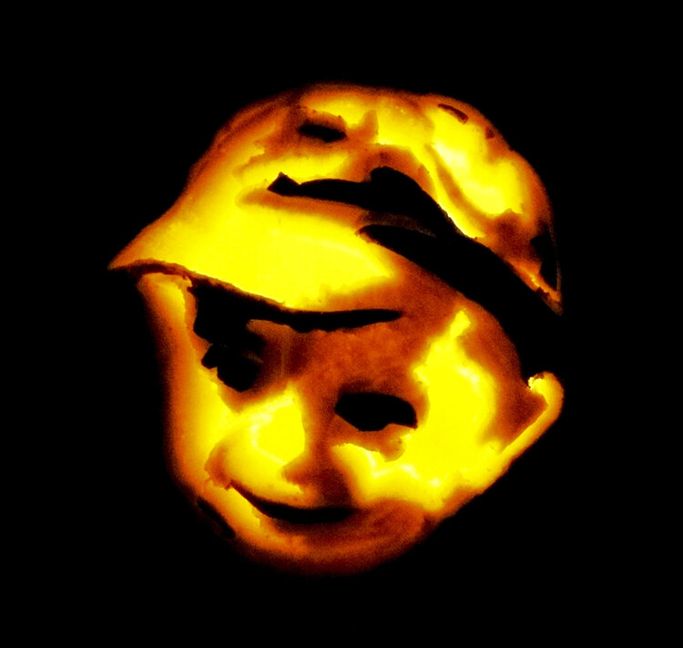 2011 Pumkin Carving #4