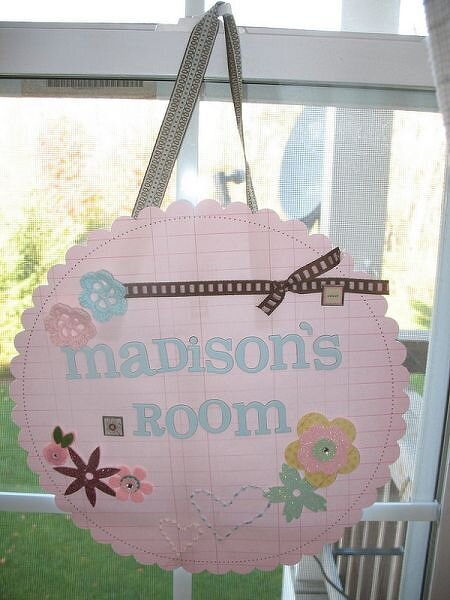 Madison&#039;s Room (Door Hanger)