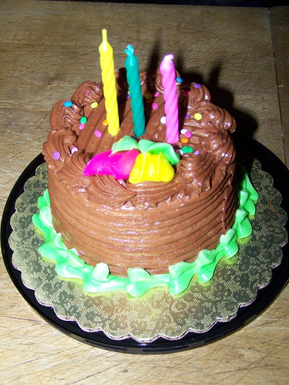 9. Birthday Cake {5 pts} . . . with candles {5 extra pts}