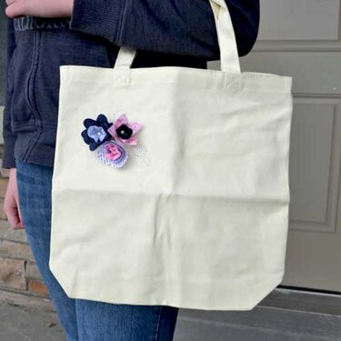 Flower Canvas Bag by Guiseppa Gubler