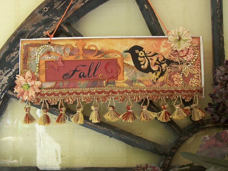Fall door hanger