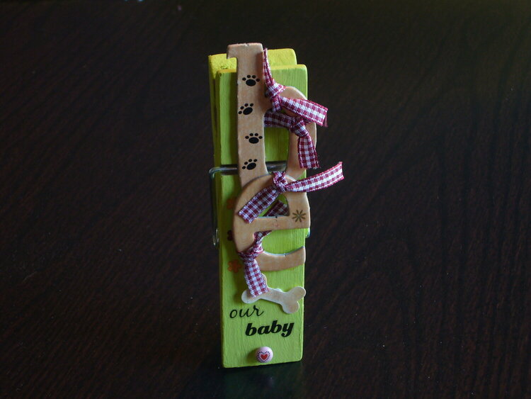 &quot;Be&quot; Clothespin Picture Holder