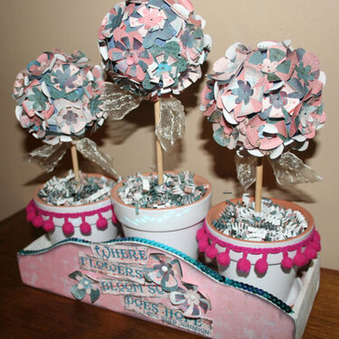 Flower Topiary {Rusty Pickle}