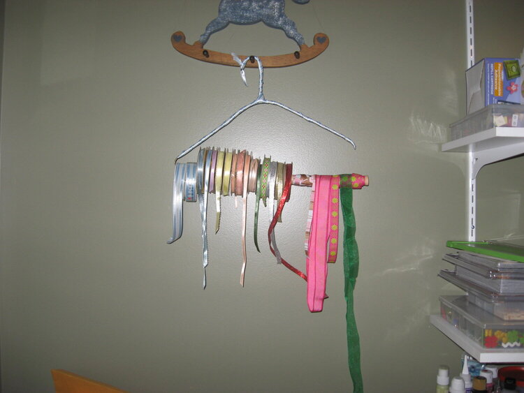 Homemade ribbon holder
