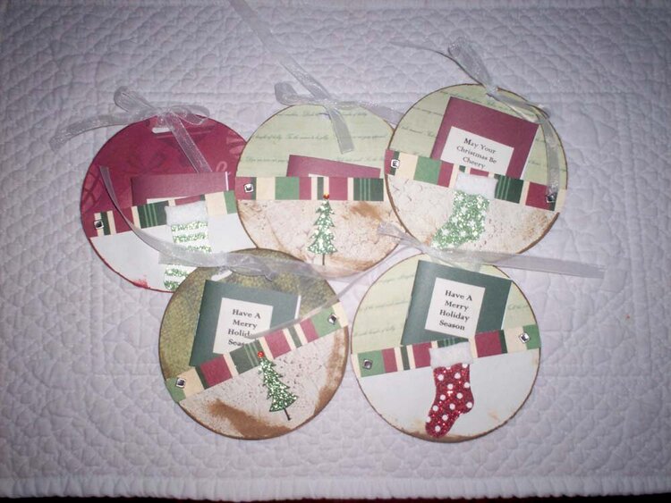 Christmas tags with a pocket
