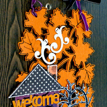 Welcome (fall door sign)