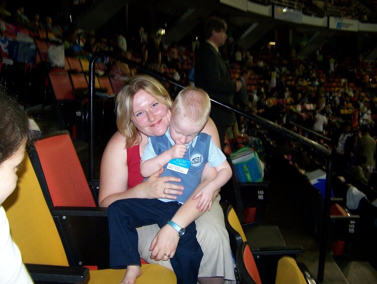 owen and mommy at district convention