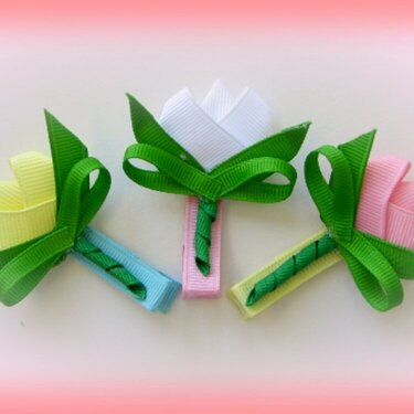 Tulip hair clips