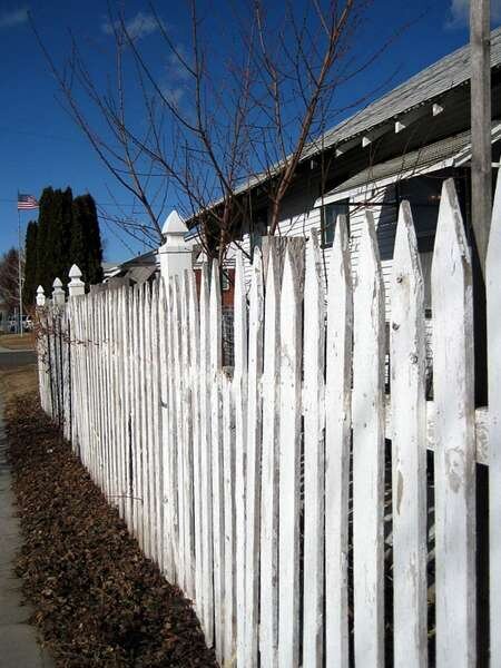 14. A White Picket Fence {MarKaren}  March / April PhotoHunt