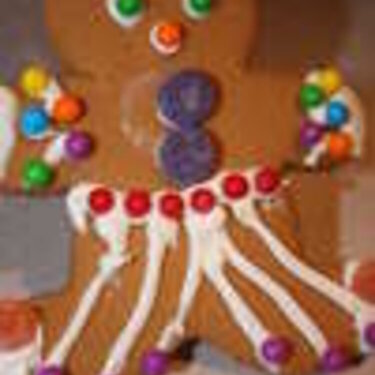 25. Gingerbread Man {Angel401}
