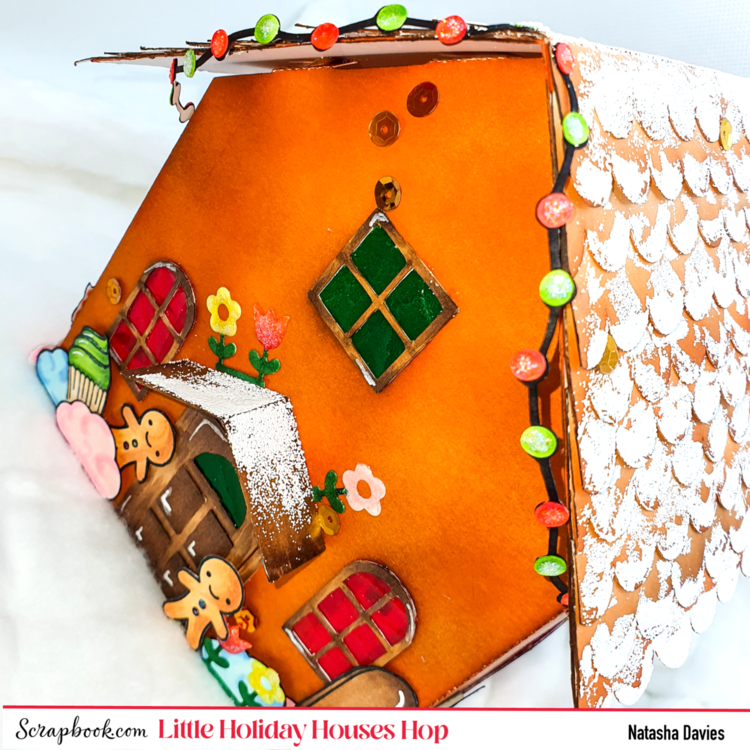 Little Holiday Gingerbread House