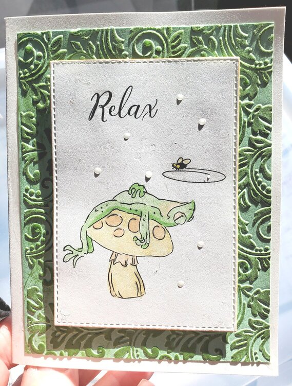 Relaxing frog card