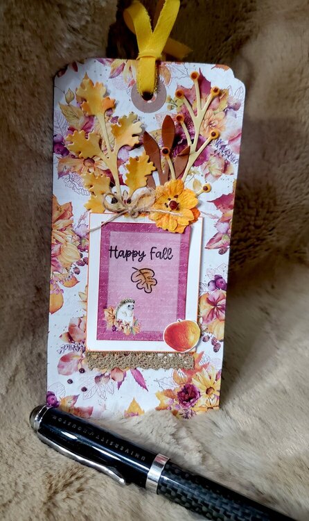 Fall tag for a friend 