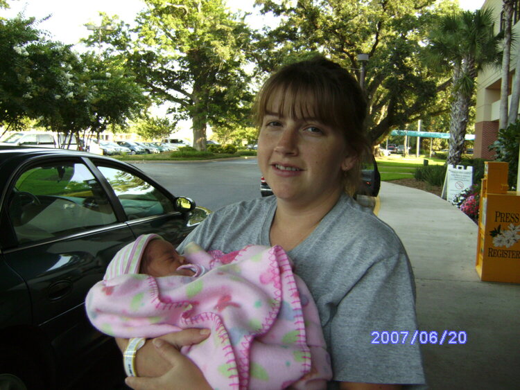 Renee and Victoria leaving the Hospital 6/20/07