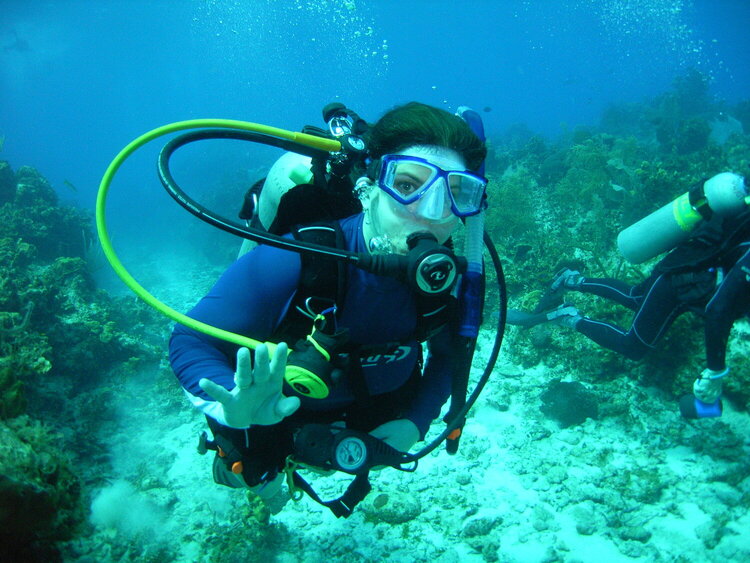 diving in Cayman Brac