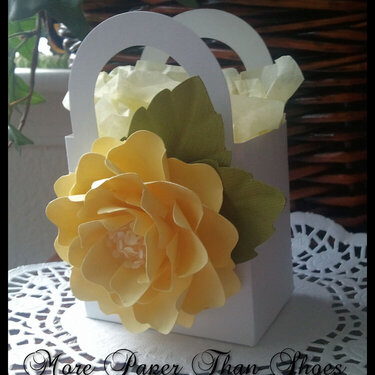 Party Favor - Yellow Handmade Paper Flowers