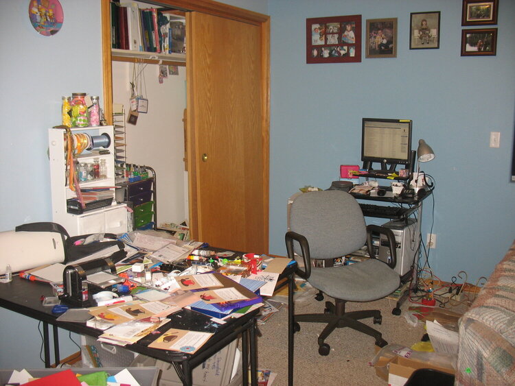 My messy scrap room.....