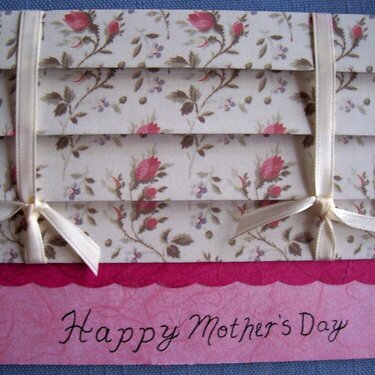 Mother&#039;s Day Pleated Card