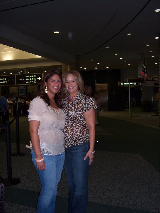 My oldest daughter Lorna and I at Tampa Airport, FL.