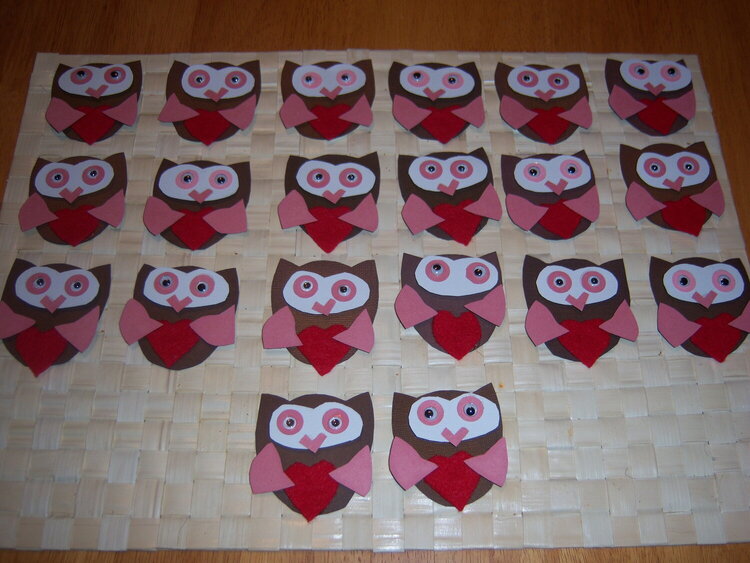 Paper piecing owls for Valentine cards