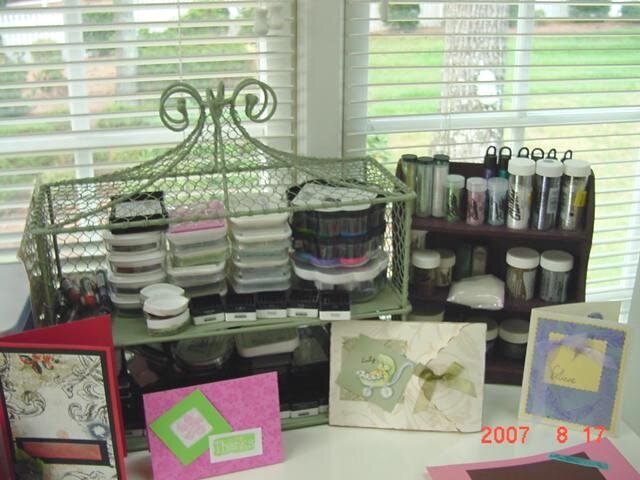 storage for ink pads, glitter, embossing powder