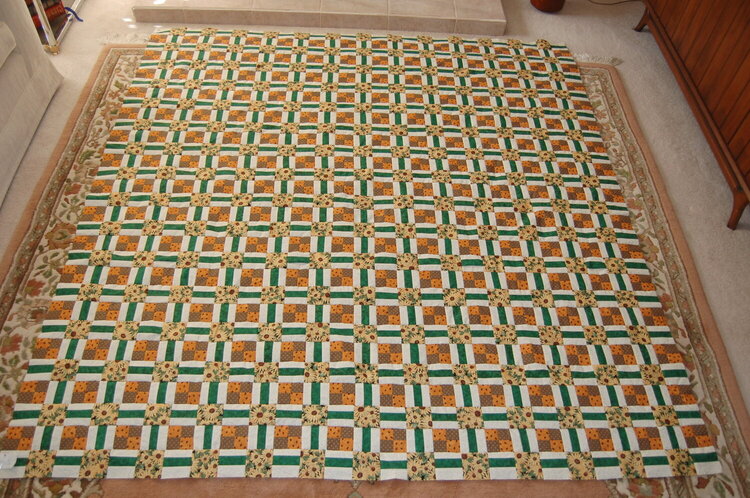 Sunflower Quilt Top