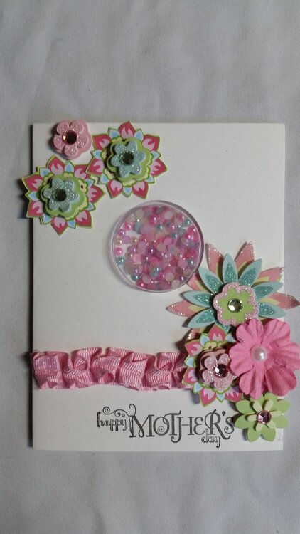 Mother&#039;s Day shaker card by Monique Fox