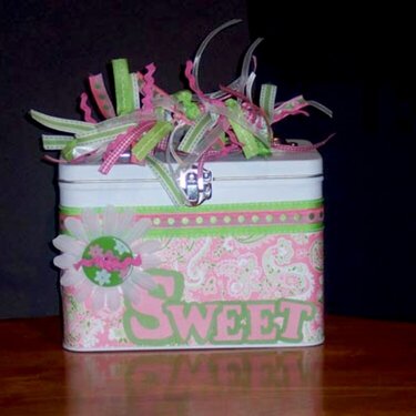 &amp;quot;Sweet&amp;quot; altered lunch box