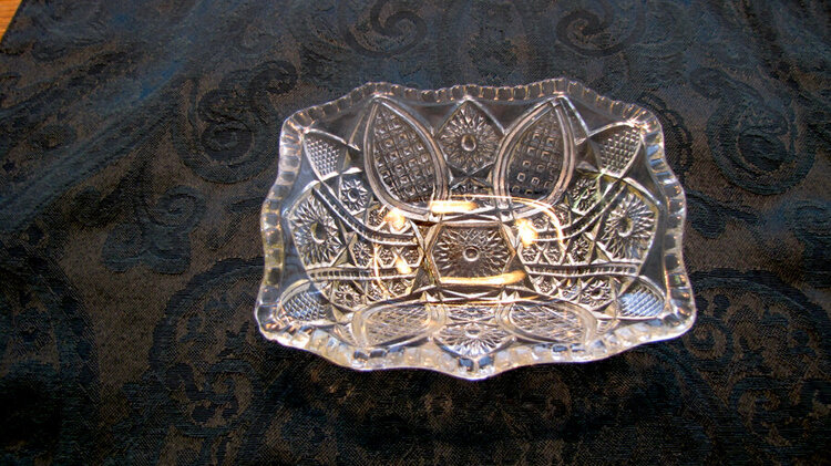 small glass serving dish