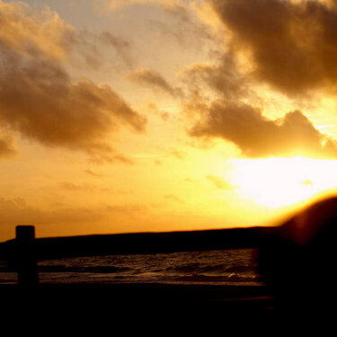 sunrise in cancun