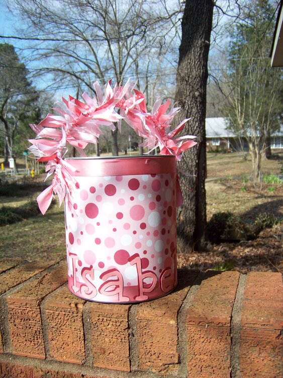 Isabella&#039;s altered paint can