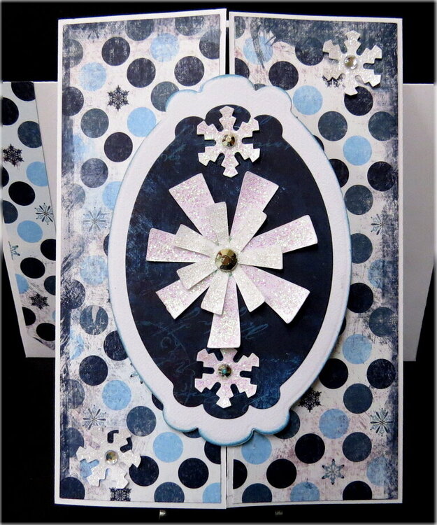 Snowflakes Gate Fold Xmas Card