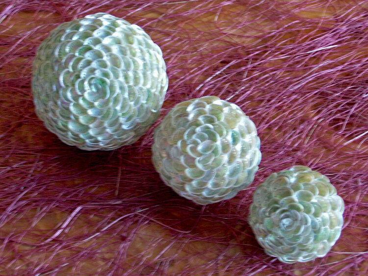 Paua shell balls