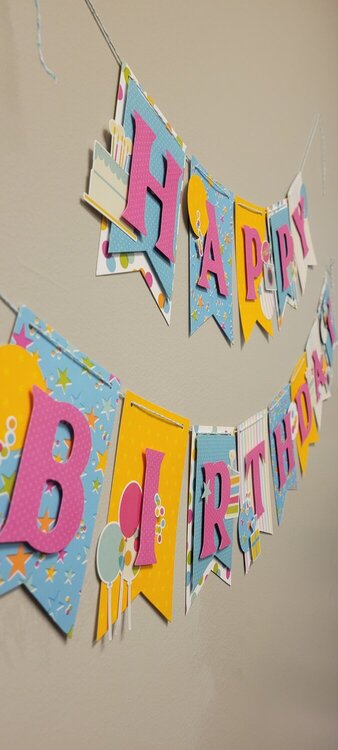 Simple Stories Happy Birthday Banner