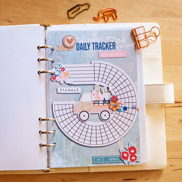 April Daily Tracker (hybrid planner&quot;