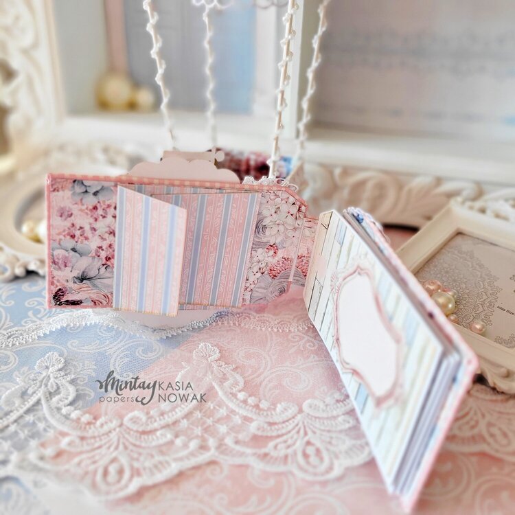Hot air balloon with mini album in the basket with &quot;Elodie&quot; line by Katarzyna Nowak
