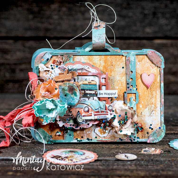 Mini album with &quot;Places we go&quot; line and Suitcase Chippies by Dorota Kotowicz