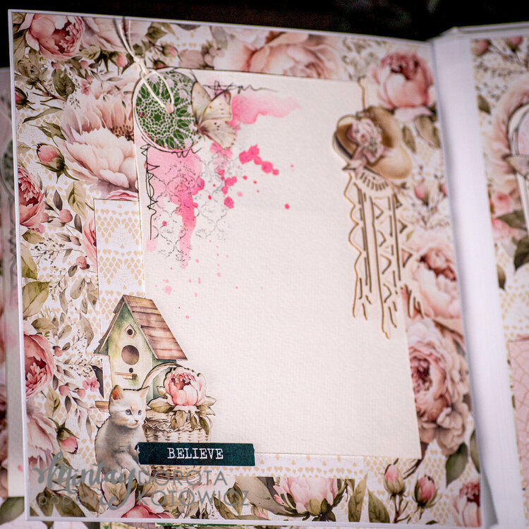 Album with &quot;Peony garden&quot; collection by Dorota Kotowicz