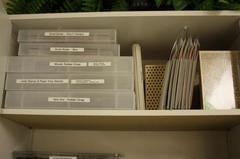 Unmounted rubber cling stamp storage