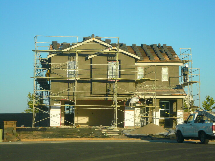 1st layer of stucco going on