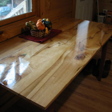 MY NEW KITCHEN TABLE