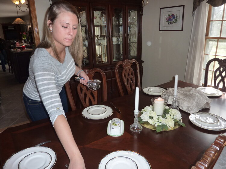 Setting thge table for Brunch